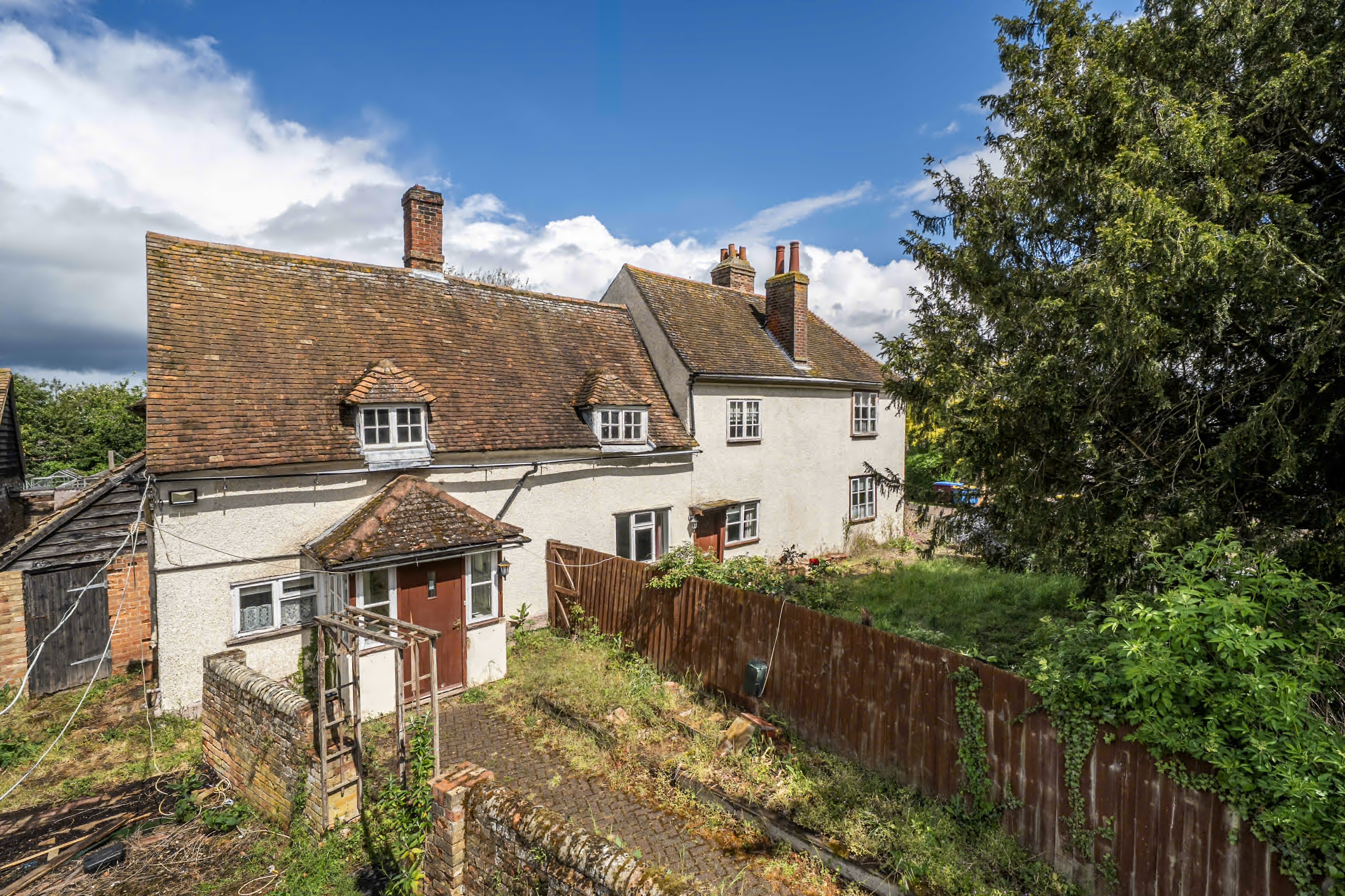 Village Farm, 4 St. Johns Road - Substantial Grade II Listed Detached Farmhouse image 4